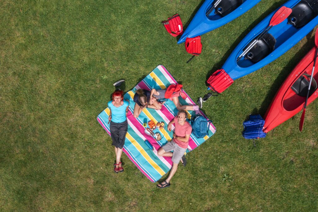 Kanutour auf der Rur (c) Eifel Tourismus GmbH, Tobias Vollmer (1)