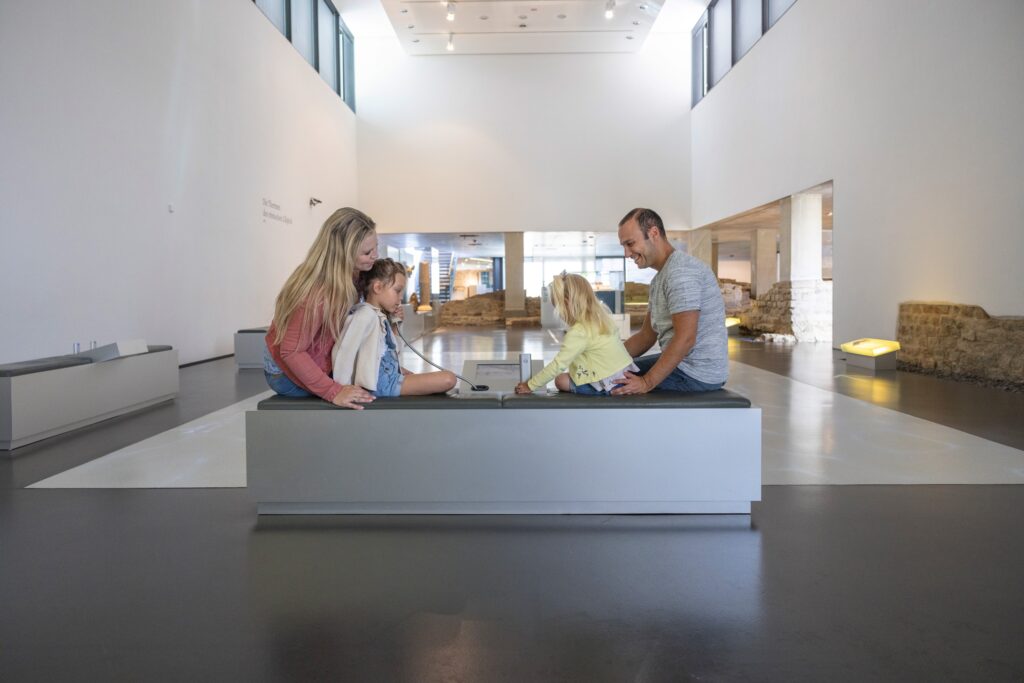 09Zülpich Landesburg_© Eifel Tourismus GmbH_Tobias Vollmer1223